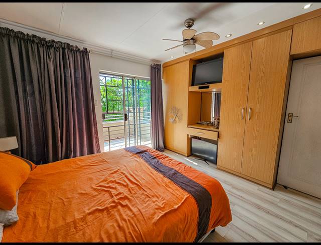 3 BEDROOM DUPLEX FOR SALE IN DIE HOEWES